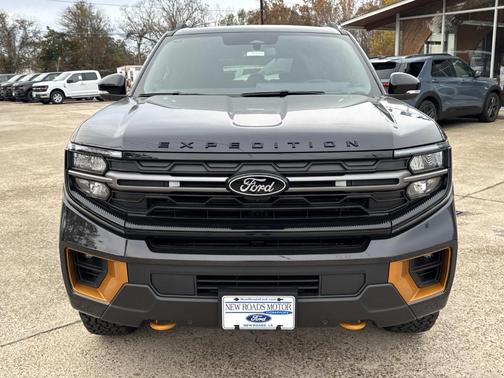 2025 Ford Expedition Tremor