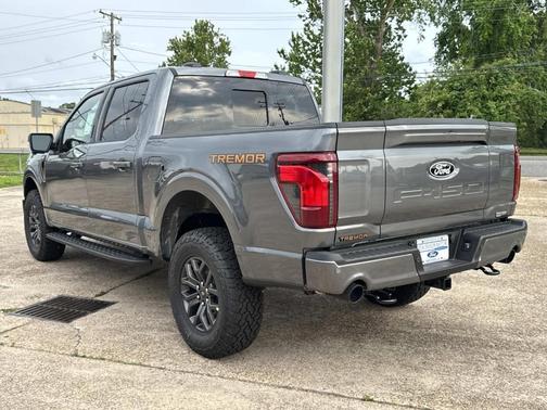 Carbonized Gray Metallic 2026 Ford F-150 Tremor