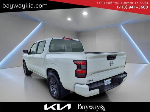 Glacier White 2025 Nissan Frontier SV