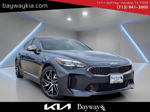 2022 Kia Stinger GT-Line