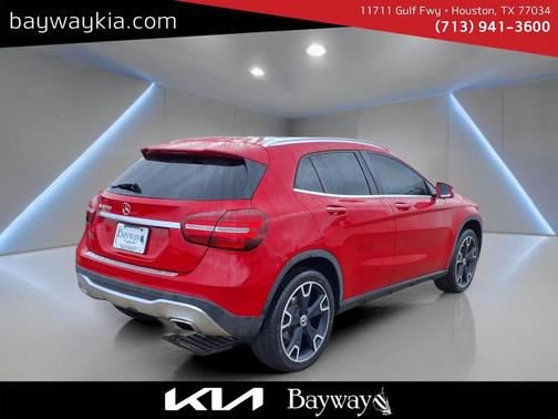 2018 Mercedes-Benz GLA 250 Base