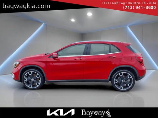 2018 Mercedes-Benz GLA 250 Base