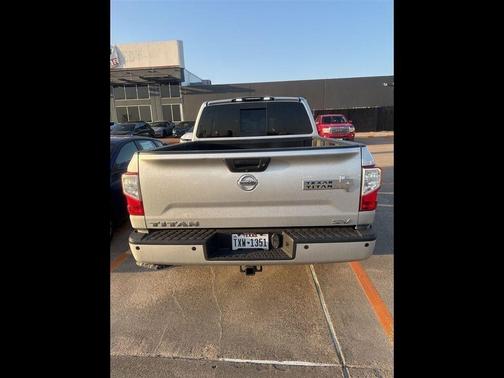 2018 Nissan Titan SV