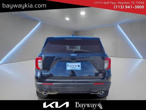 Agate Black Metallic 2022 Ford Explorer ST-Line