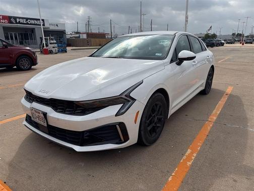 2025 Kia K5 LXS