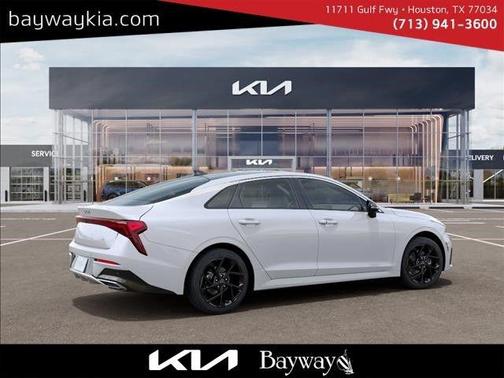 Snow White Pearl 2026 Kia K5 GT-Line