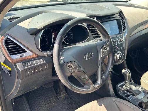 2017 Hyundai SANTA FE Limited Ultimate