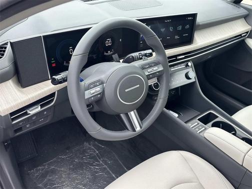 2026 Hyundai SONATA Hybrid SE