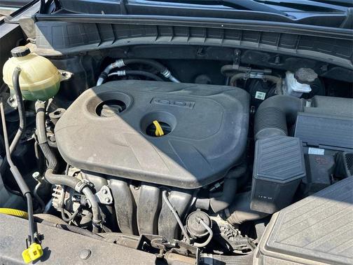 2016 Hyundai TUCSON SE