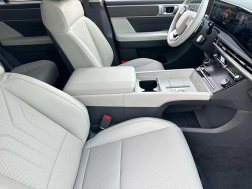 2025 Hyundai SANTA FE SEL 2.4
