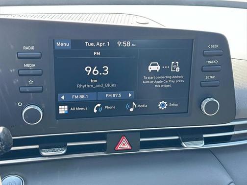 2025 Hyundai ELANTRA Sport