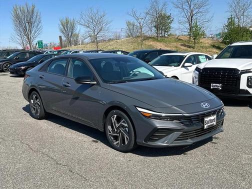2025 Hyundai ELANTRA Sport