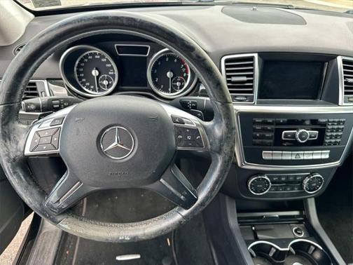 2015 Mercedes-Benz M-Class 4MATIC