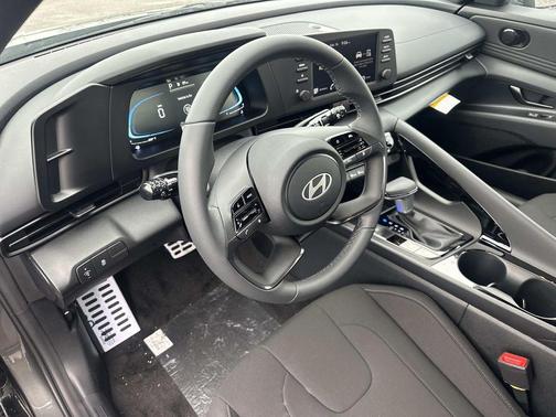 2026 Hyundai ELANTRA Sport