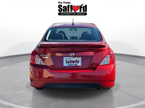 2016 Nissan Versa 1.6 S+