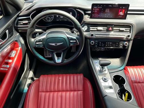 2025 Genesis G70 2.5T AWD