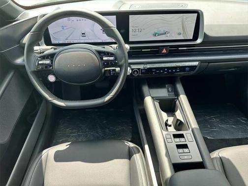 2025 Hyundai IONIQ 6 SEL