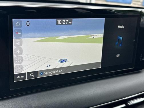 Typhoon Silver 2023 Hyundai PALISADE Calligraphy