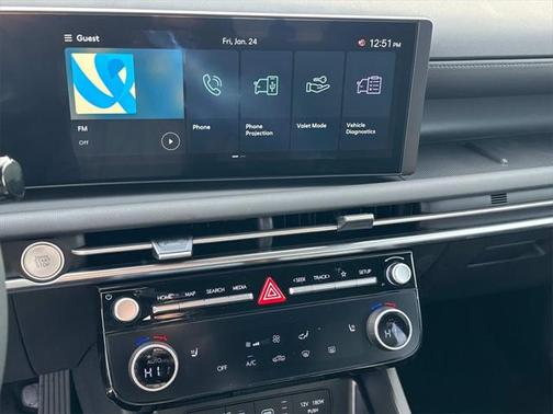 2025 Hyundai SANTA CRUZ SEL Activity