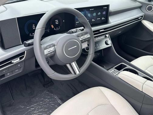 2026 Hyundai SONATA SEL