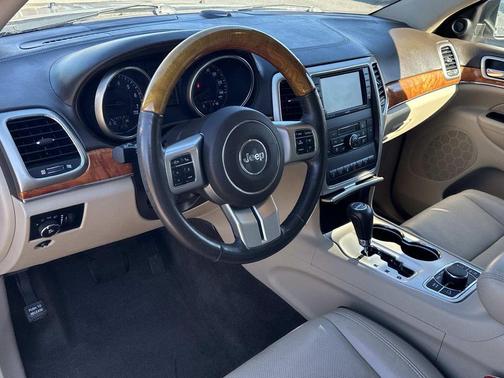 2011 Jeep Grand Cherokee Overland