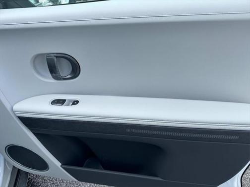 2025 Hyundai IONIQ 5 Limited