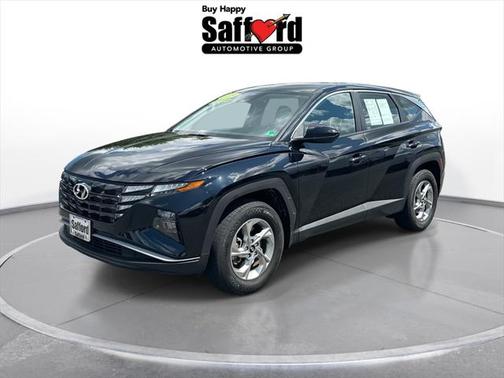2023 Hyundai TUCSON SE