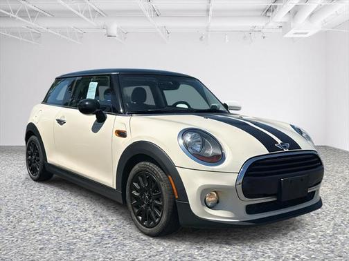 2016 MINI Hardtop Cooper