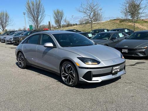 2025 Hyundai IONIQ 6 SE