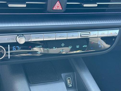 2025 Hyundai IONIQ 6 SE