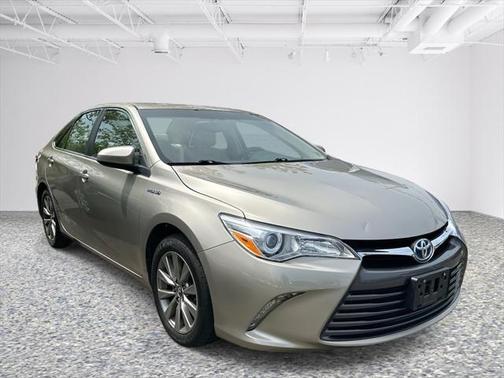 2015 Toyota Camry Hybrid XLE