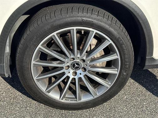 2019 Mercedes-Benz GLC 300 4MATIC Coupe