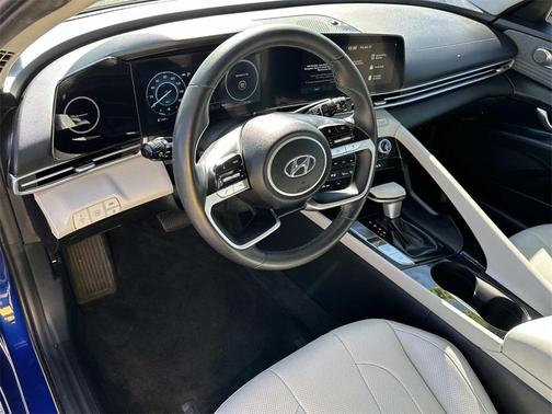 2023 Hyundai ELANTRA HEV Limited