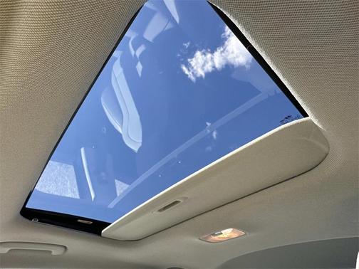 2023 Hyundai ELANTRA HEV Limited