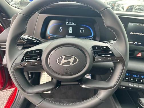 2025 Hyundai ELANTRA Sport
