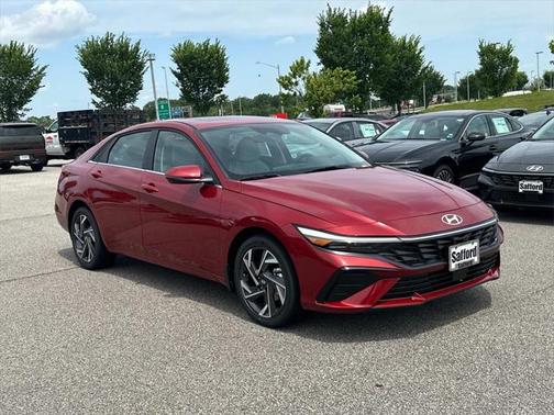 2025 Hyundai ELANTRA Limited