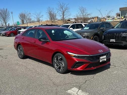 2025 Hyundai ELANTRA Sport