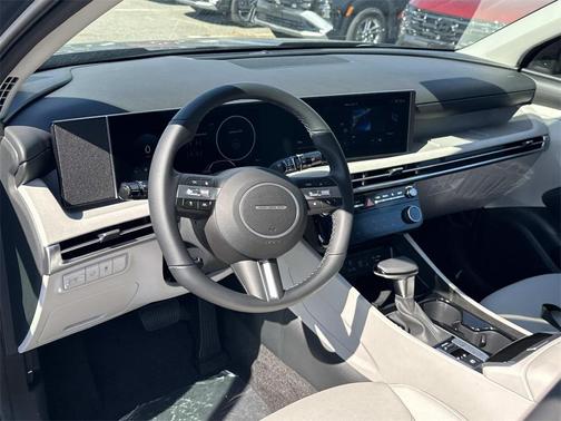 2026 Hyundai TUCSON SEL Convenience