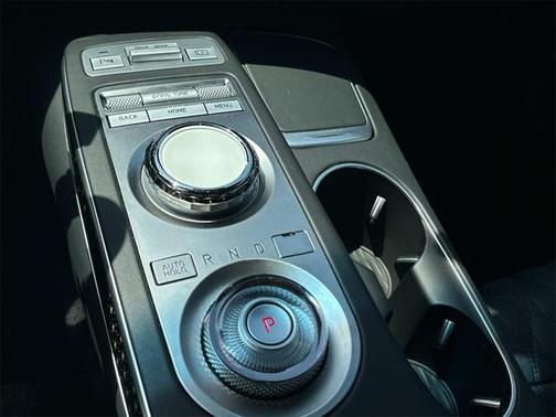 2025 Genesis GV70 3.5T AWD Sport