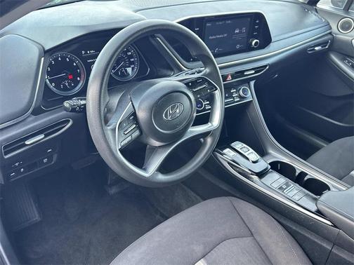 2022 Hyundai SONATA SEL