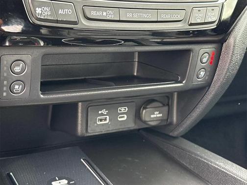 2025 Honda Passport AWD Black