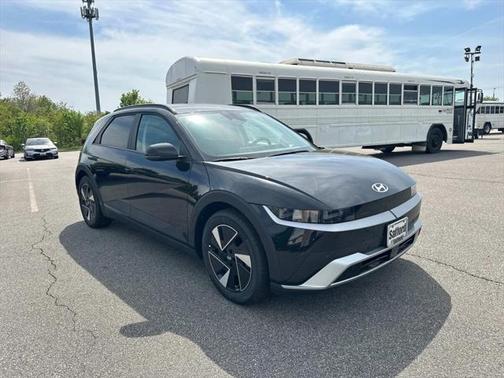 2025 Hyundai IONIQ 5 SE