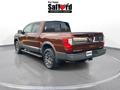 2017 Nissan Titan Platinum Reserve
