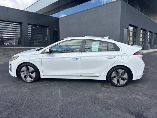 2020 Hyundai IONIQ Hybrid Limited