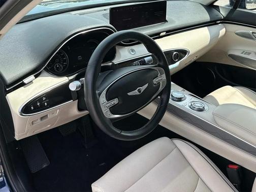 2022 Genesis GV70 2.5T AWD