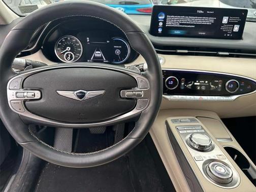 2022 Genesis GV70 2.5T AWD