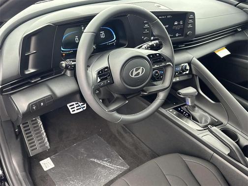 2026 Hyundai ELANTRA Sport