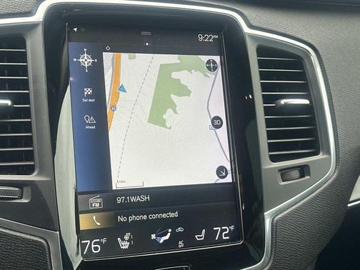 Gray Metallic 2018 Volvo XC90 T5 Momentum