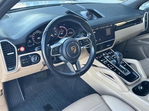 2020 Porsche Cayenne Cayenne