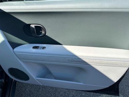 2025 Hyundai IONIQ 5 Limited